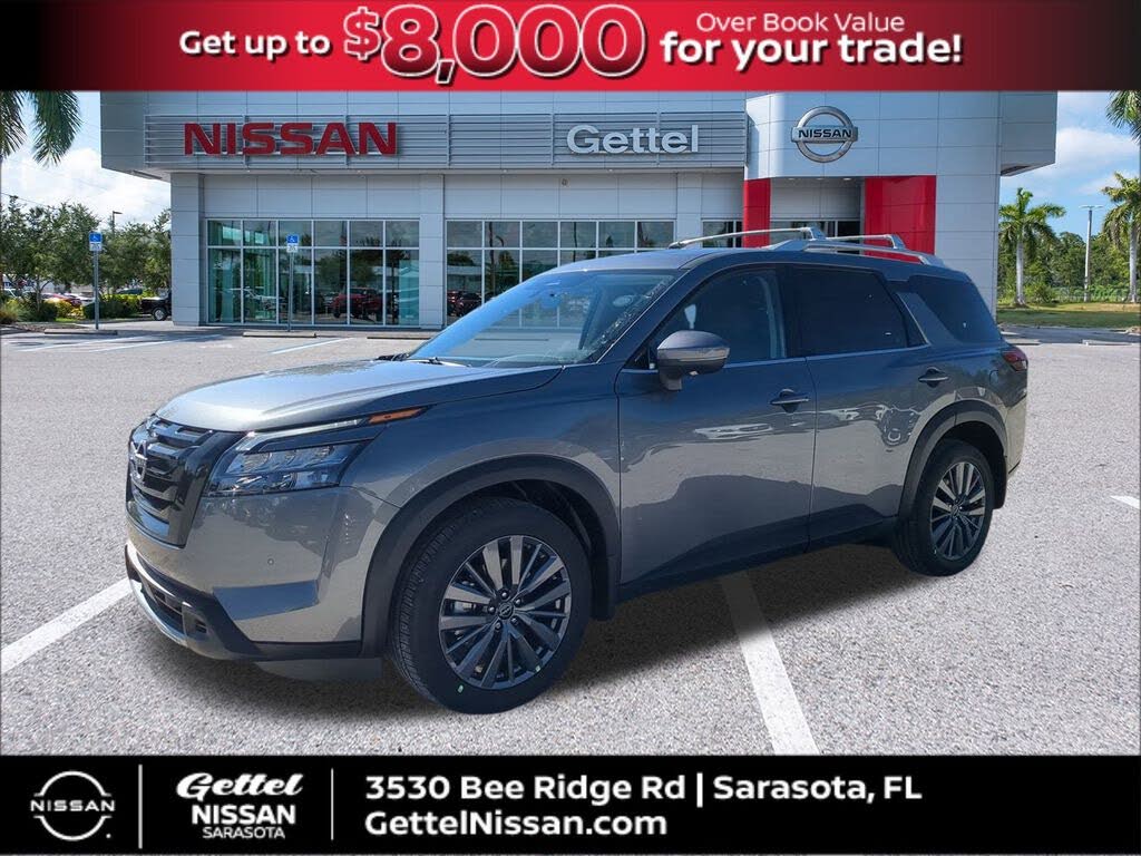 2025 Nissan Pathfinder SL FWD