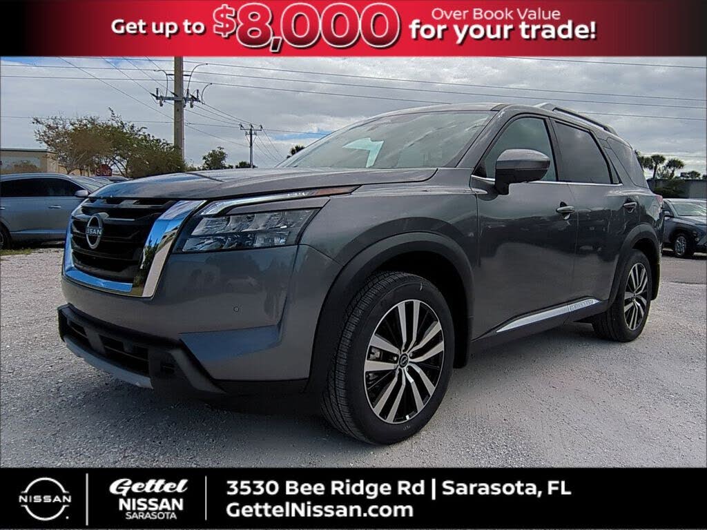 2025 Nissan Pathfinder Platinum FWD