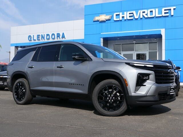 2026 Chevrolet Traverse LT FWD
