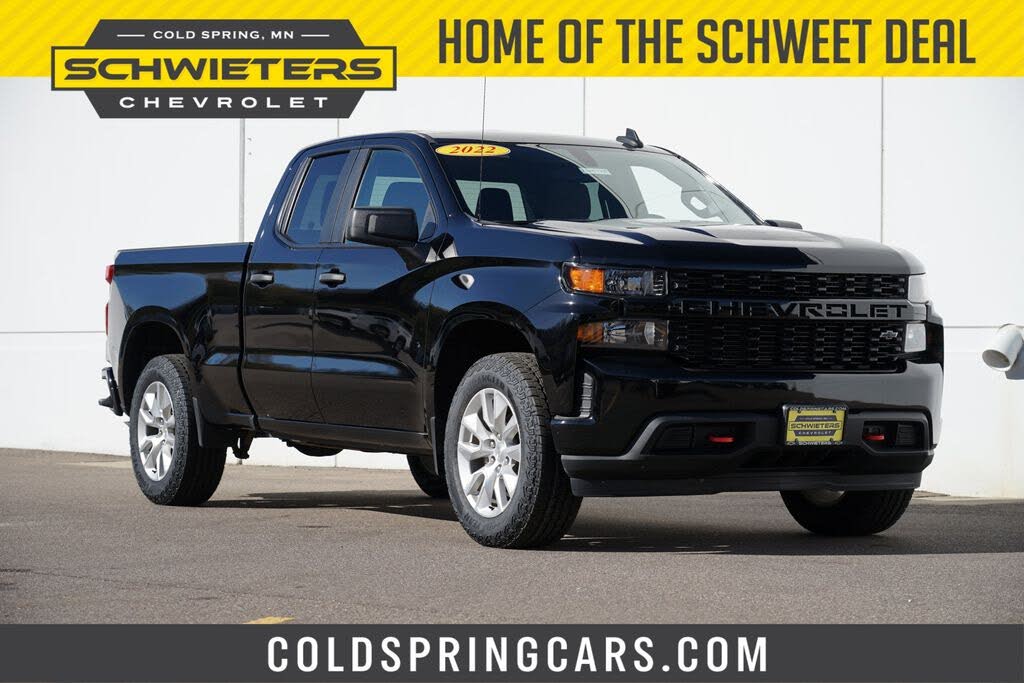 2022 Chevrolet Silverado 1500 Custom Double Cab 4WD