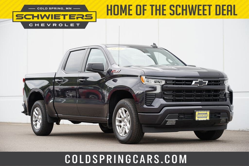 2022 Chevrolet Silverado 1500 RST Crew Cab 4WD