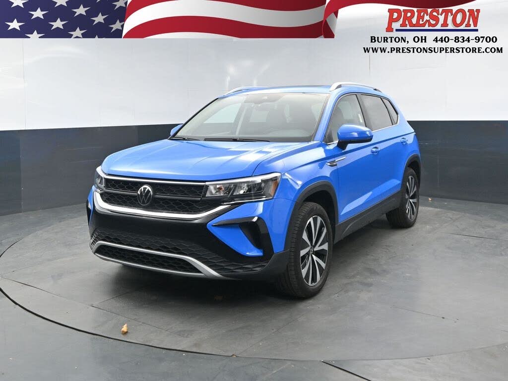 2023 Volkswagen Taos SE 4Motion