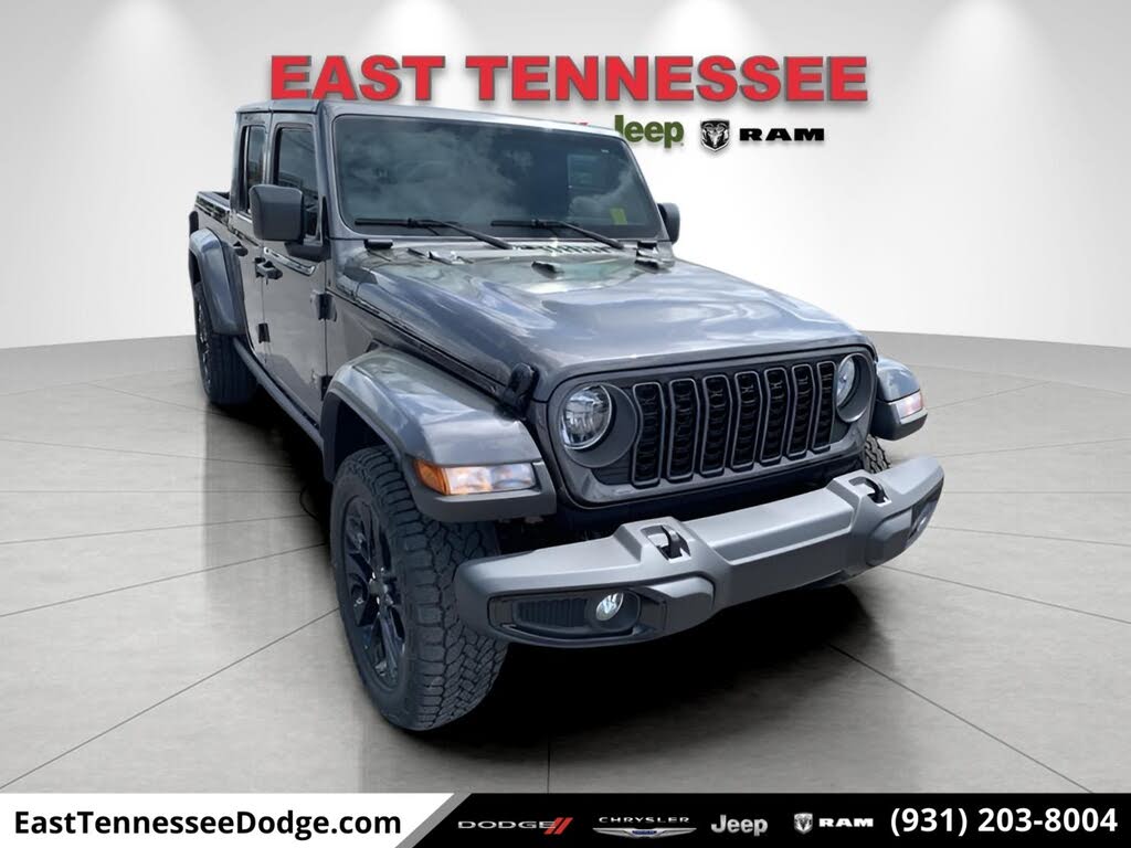 2025 Jeep Gladiator NightHawk Crew Cab 4WD