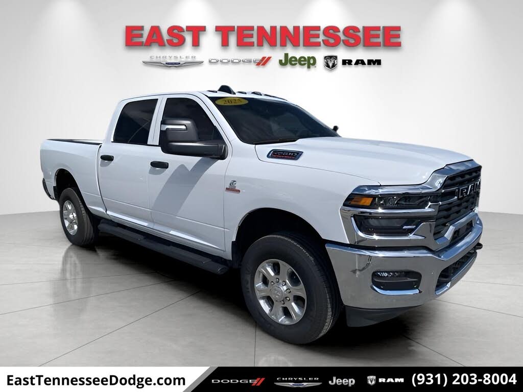 2025 RAM 2500 Tradesman Crew Cab 4WD