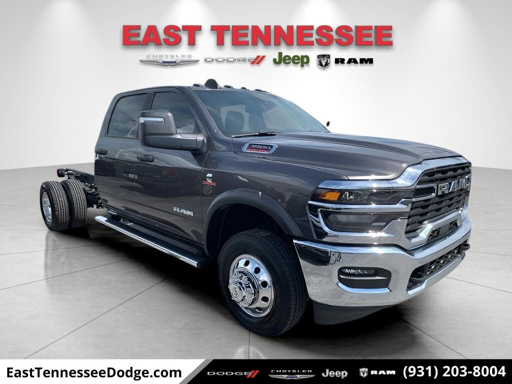 2025 RAM 3500 Chassis Tradesman Crew Cab LB DRW 4WD
