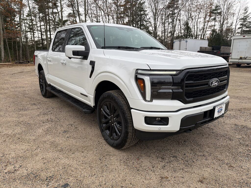 2025 Ford F-150 Lariat SuperCrew 4WD