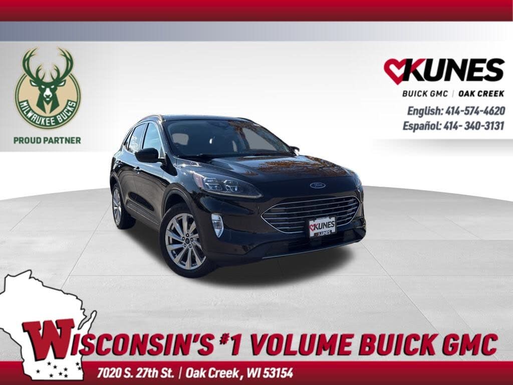 2022 Ford Escape Titanium AWD