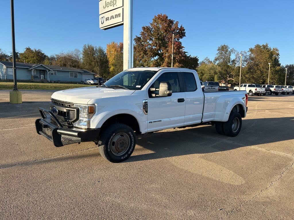 2022 Ford F-350 Super Duty XL SuperCab LB DRW 4WD