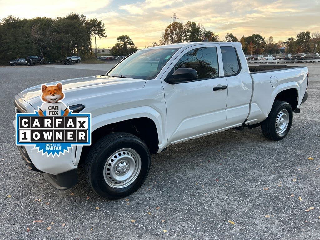 2024 Toyota Tacoma SR XtraCab LB RWD