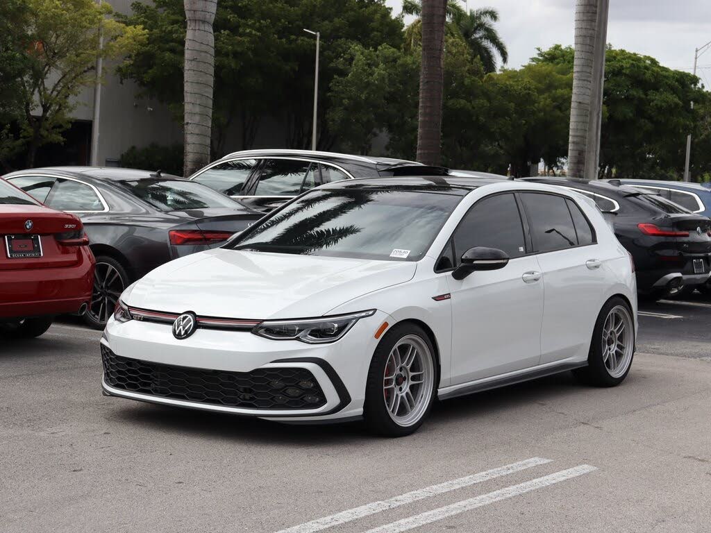2024 Volkswagen Golf GTI 380 SE FWD