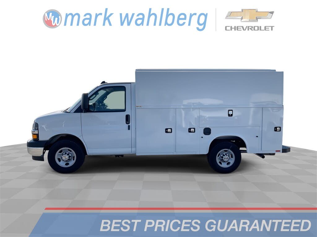 2025 Chevrolet Express Chassis 3500 Cutaway 139