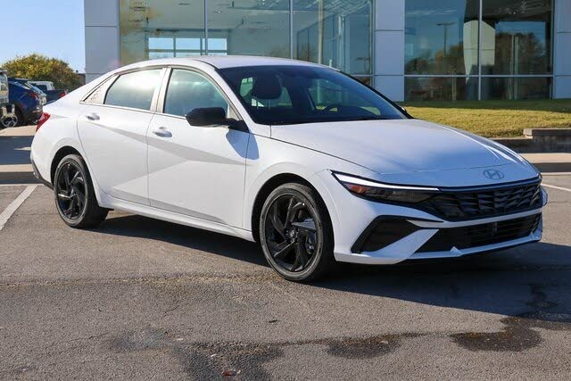 2026 Hyundai Elantra Hybrid SEL Sport FWD