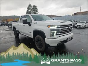 Chevrolet Silverado 3500HD High Country Crew Cab 4WD