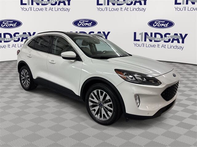 2022 Ford Escape Titanium AWD