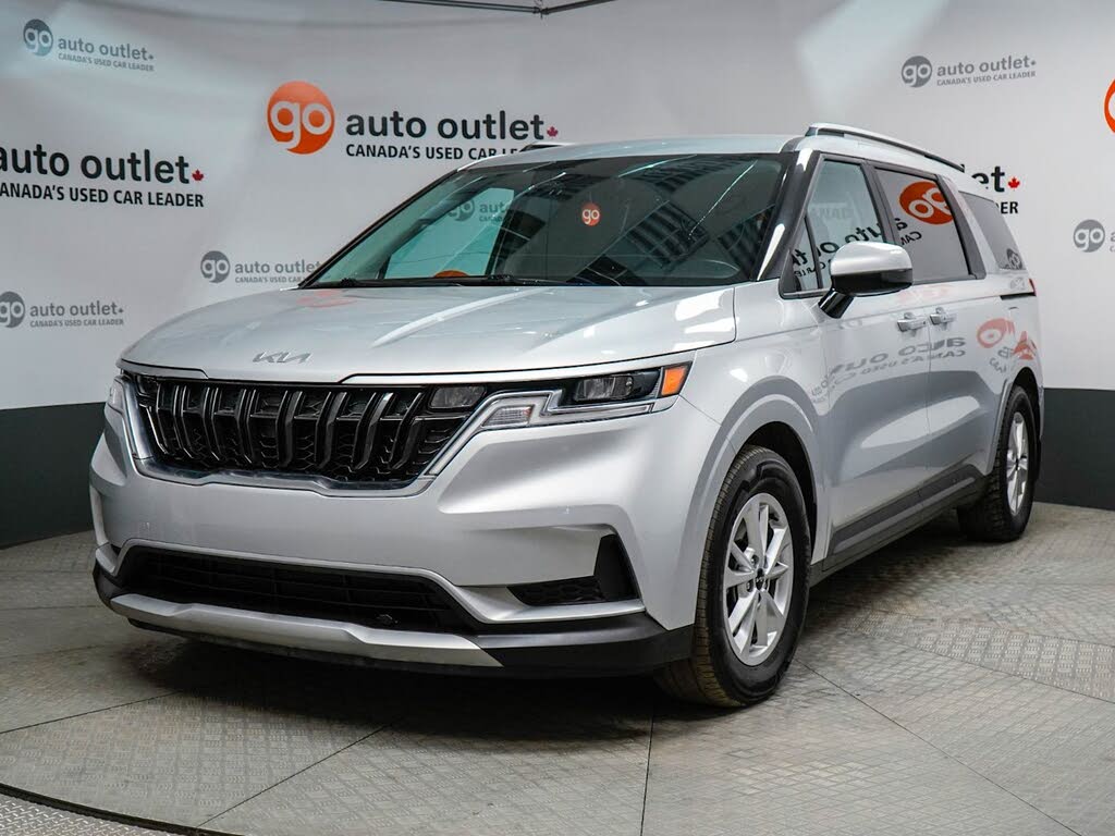 2022 Kia Carnival LX FWD