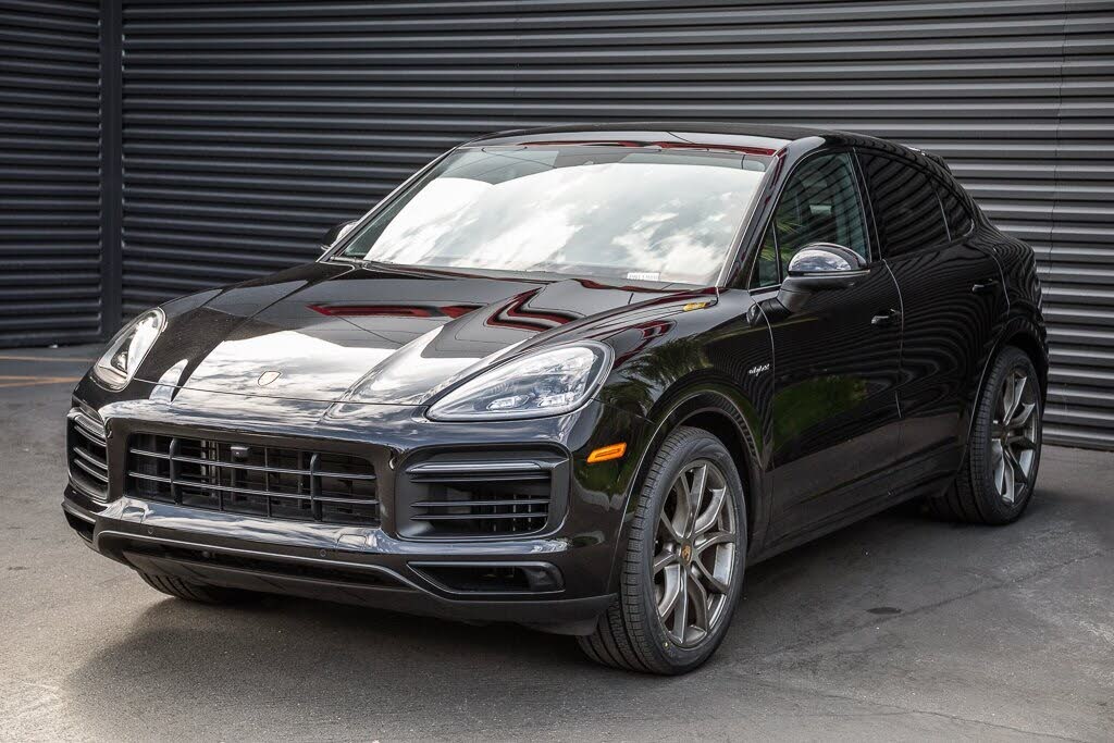 2022 Porsche Cayenne Coupe Platinum Edition AWD