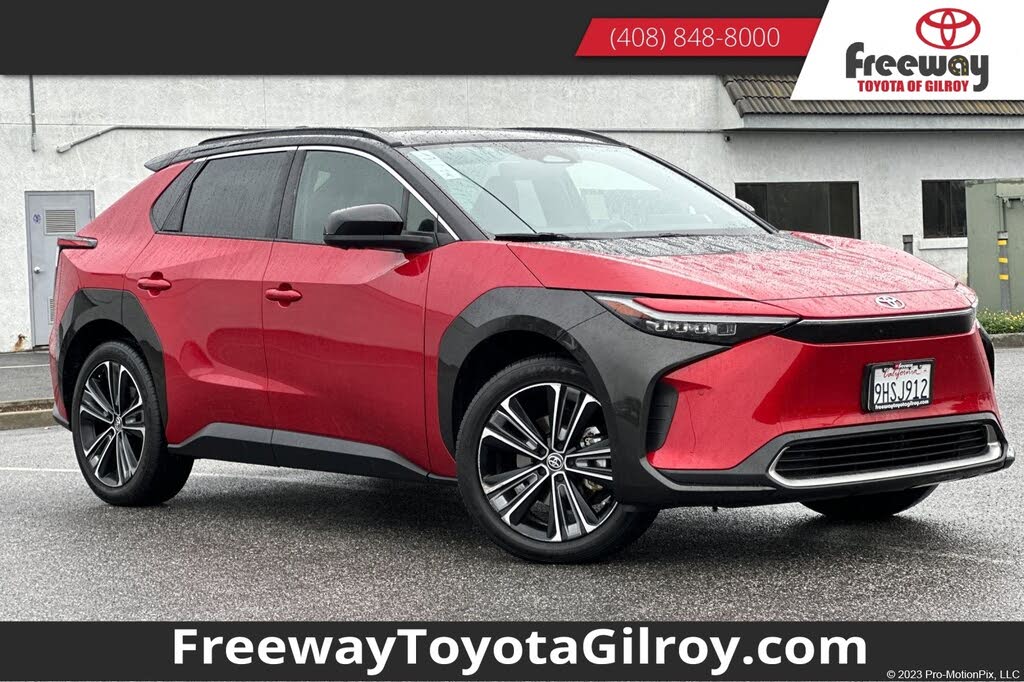 2023 Toyota bZ4X Limited FWD