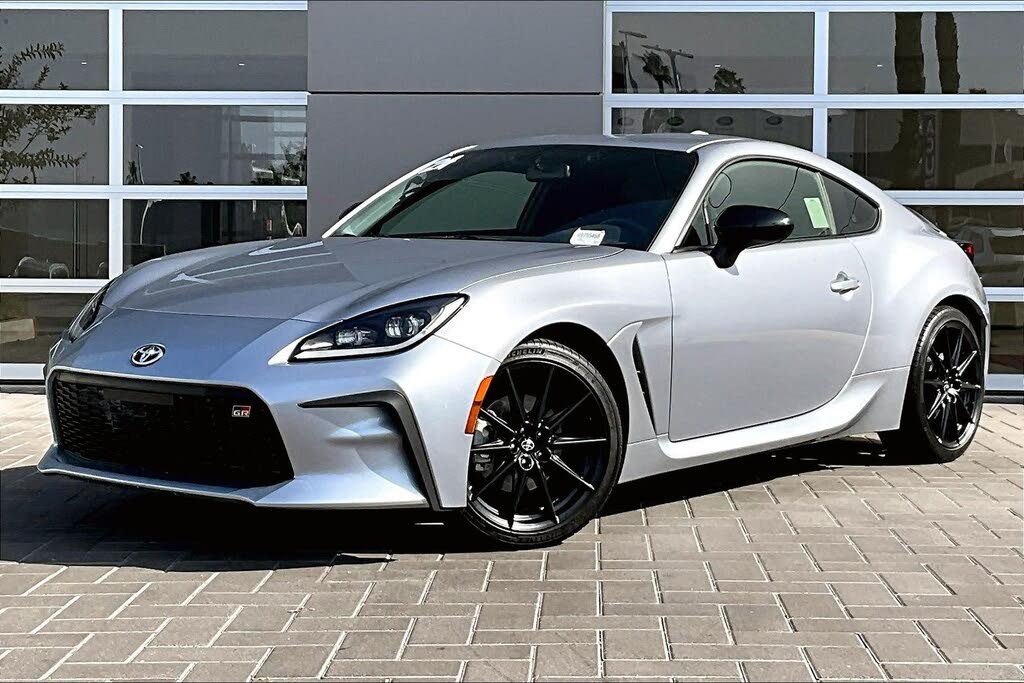 2024 Toyota GR86 Premium RWD