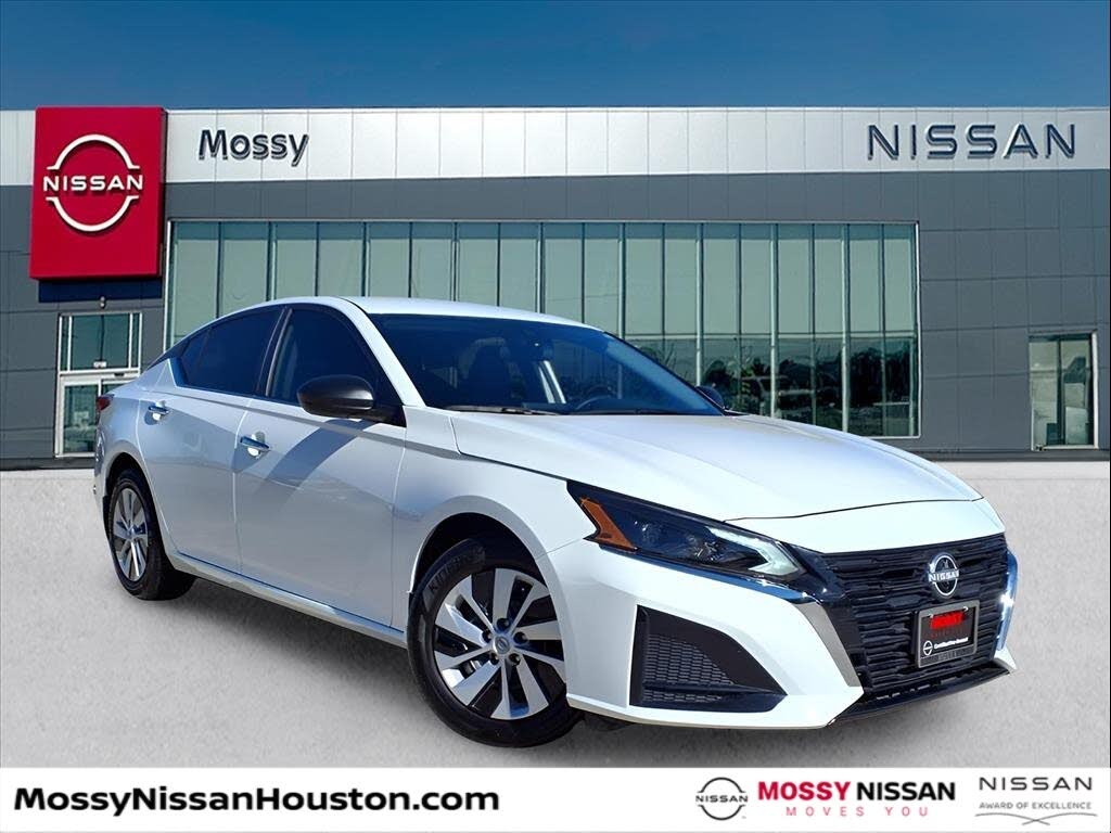 2025 Nissan Altima 2.5 S FWD