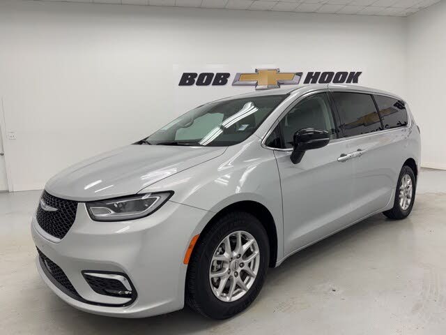 2024 Chrysler Pacifica Touring L FWD