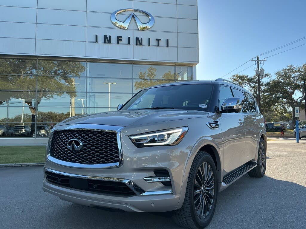 2024 INFINITI QX80 Sensory 4WD