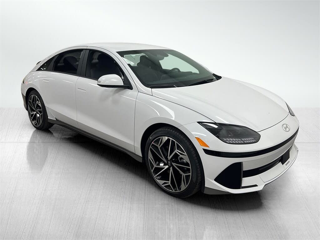 2025 Hyundai Ioniq 6 SEL RWD