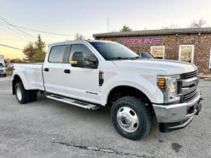 Ford F-350 Super Duty XL Crew Cab LB DRW 4WD