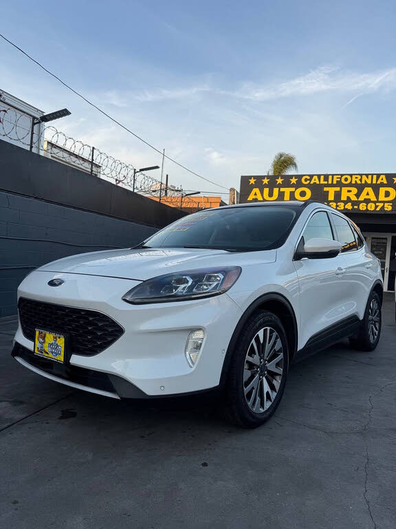 2020 Ford Escape Titanium AWD