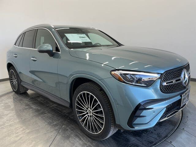 2026 Mercedes-Benz GLC 300 RWD
