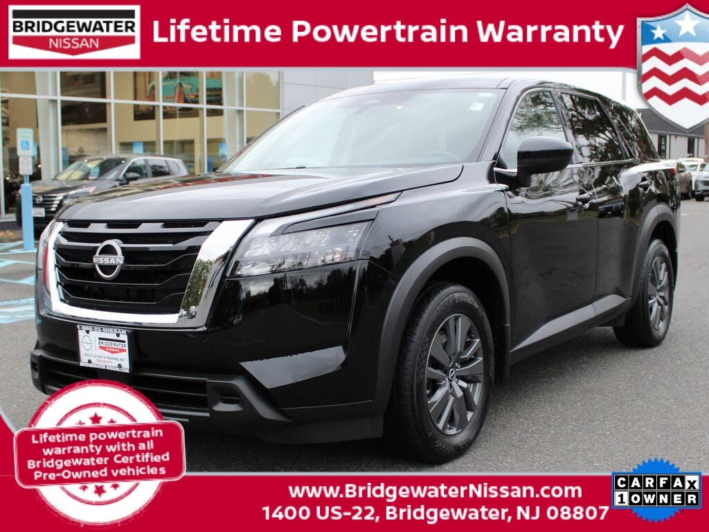 2024 Nissan Pathfinder S 4WD