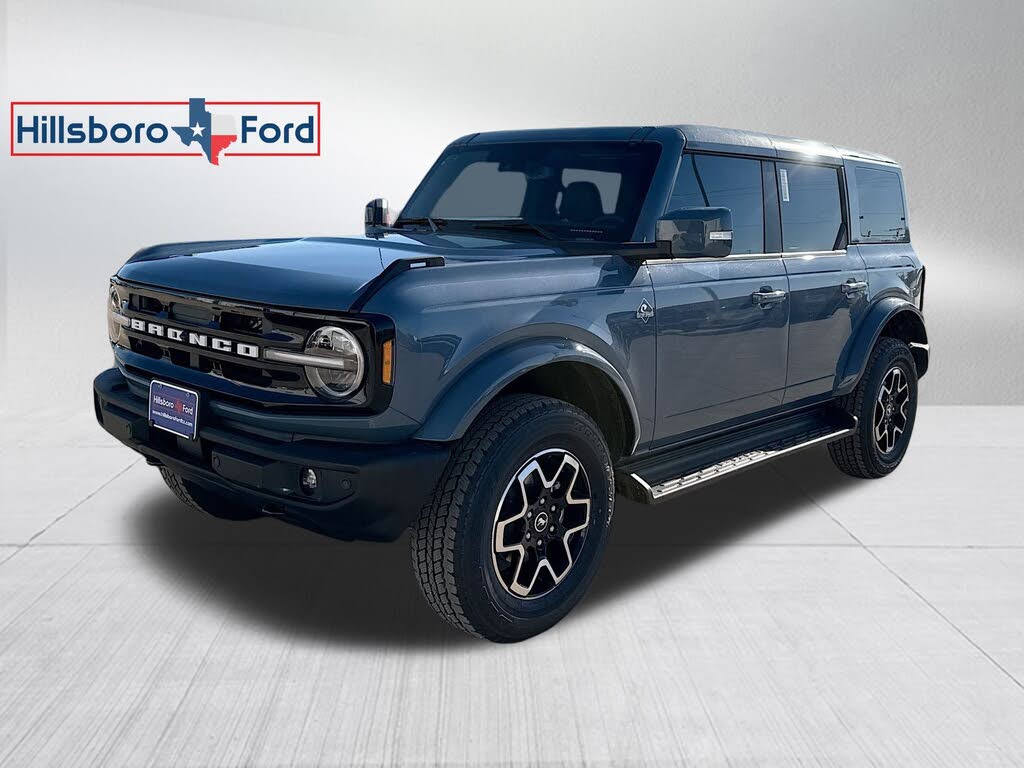 2025 Ford Bronco Outer Banks 4-Door 4WD