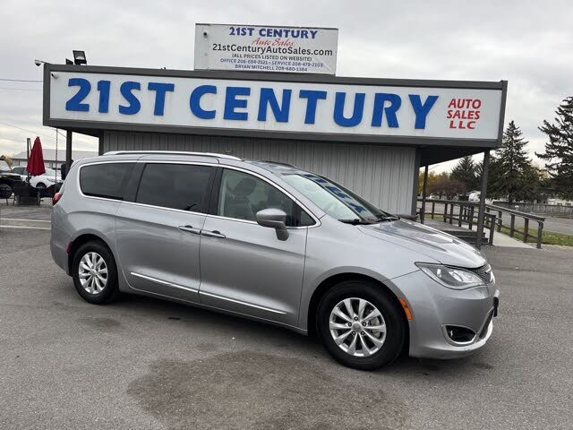 2018 Chrysler Pacifica Touring L FWD