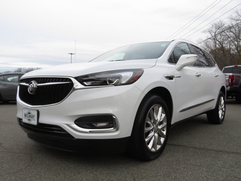 2019 Buick Enclave Essence AWD