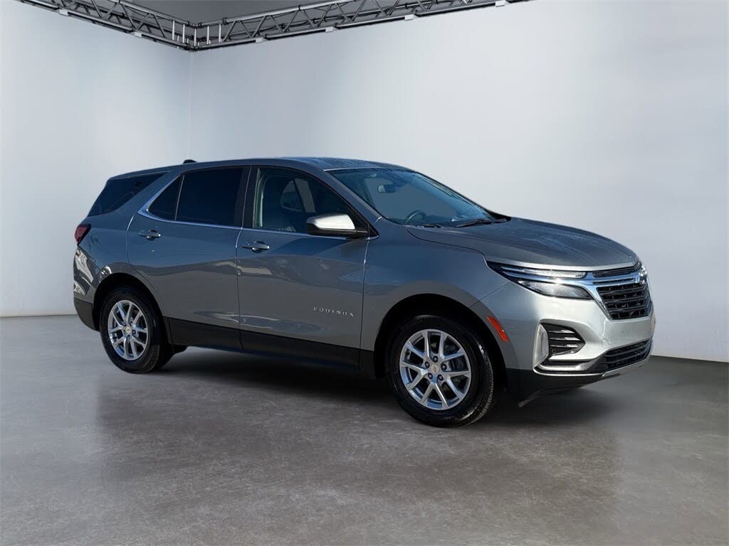 2024 Chevrolet Equinox LT FWD with 1LT