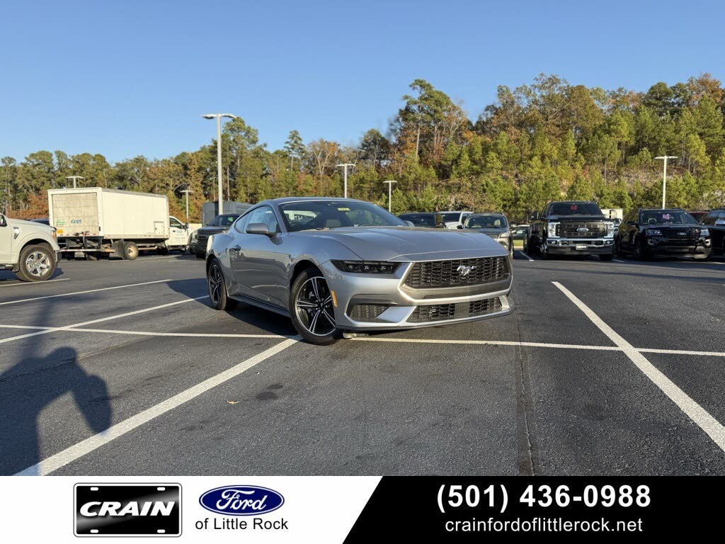 2025 Ford Mustang EcoBoost Fastback RWD