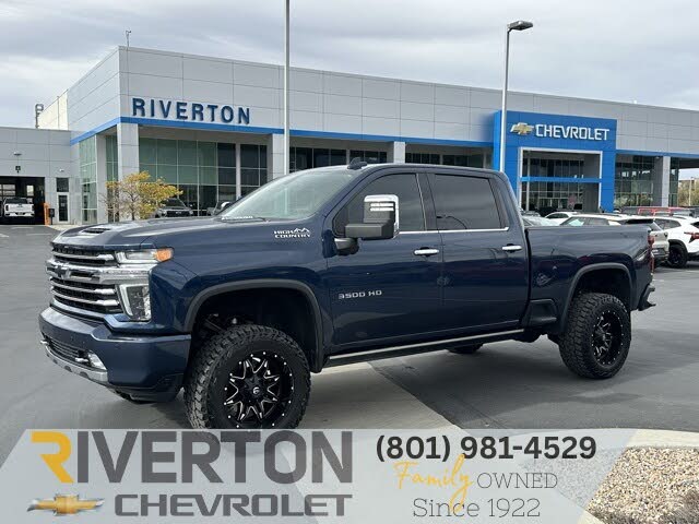 2022 Chevrolet Silverado 3500HD High Country Crew Cab 4WD