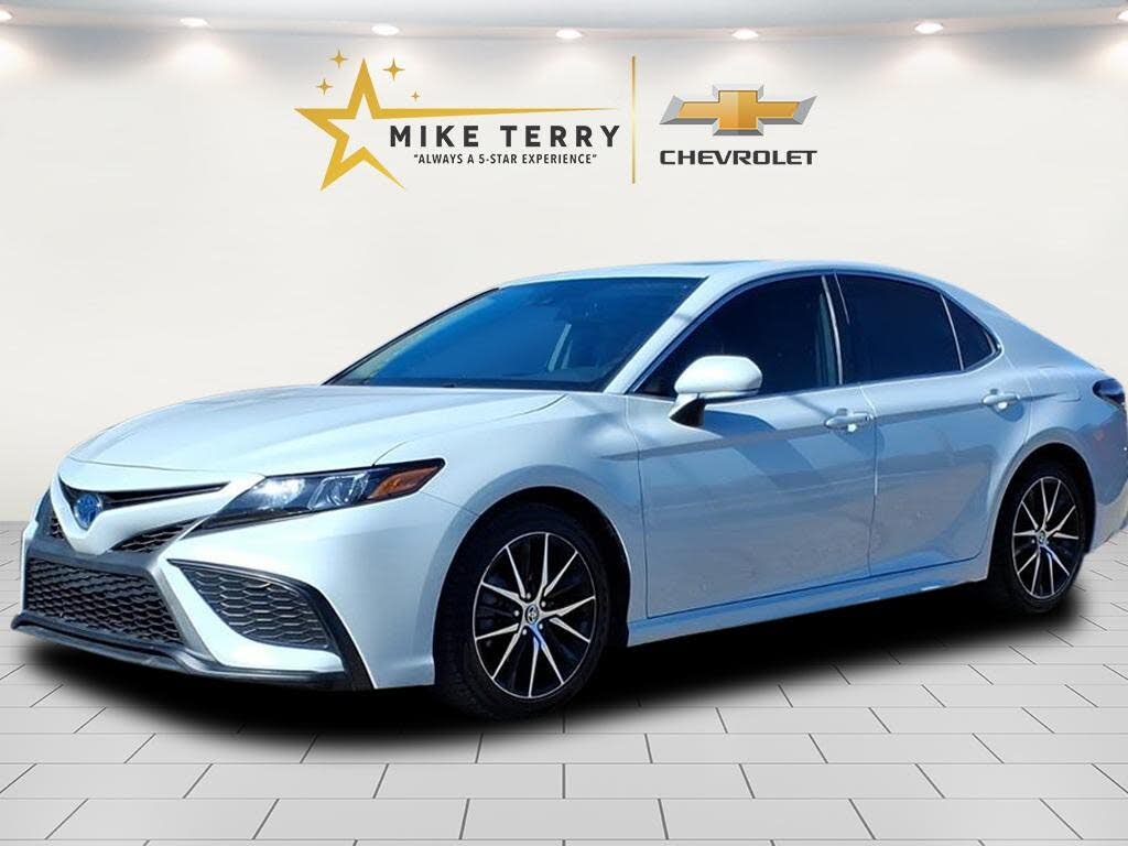 2023 Toyota Camry Hybrid SE FWD