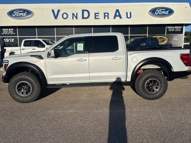 2025 Ford F-150 Raptor SuperCrew 4WD