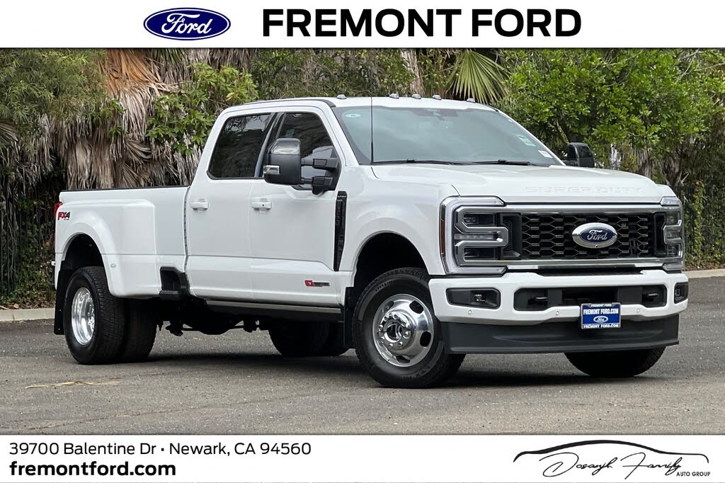 2026 Ford F-350 Super Duty Platinum Crew Cab LB DRW 4WD