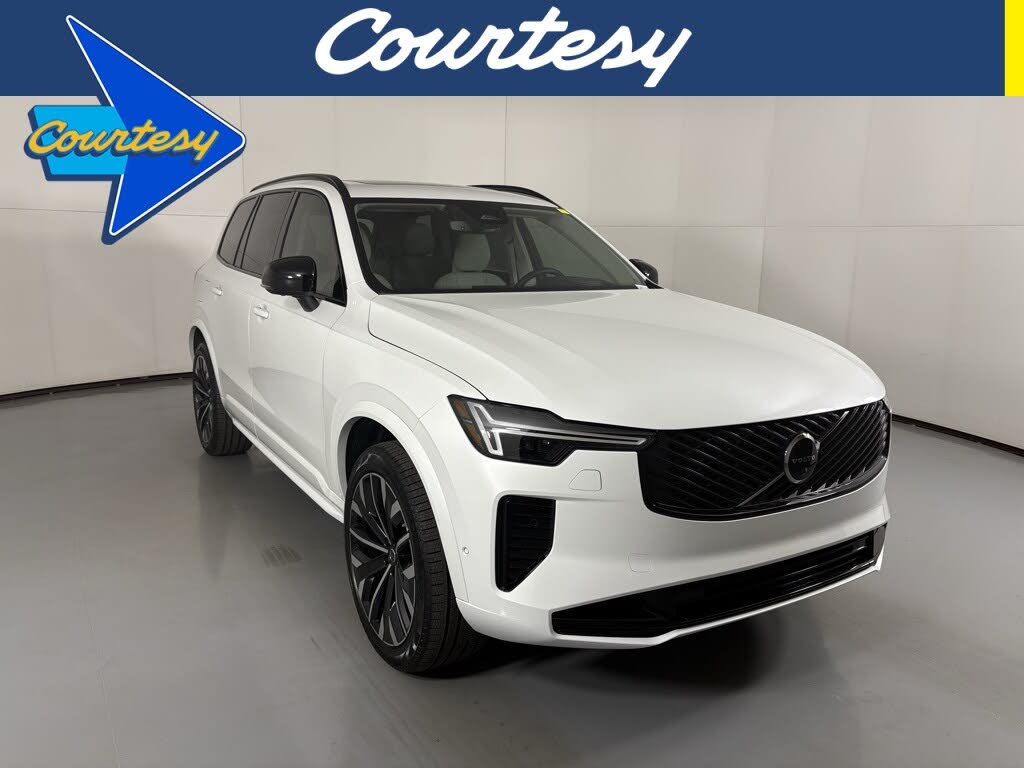 2026 Volvo XC90 B6 Ultra Dark 7-Passenger AWD