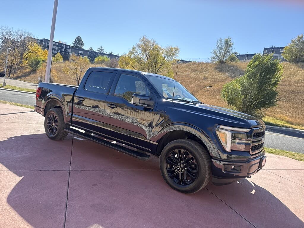 2025 Ford F-150 Lariat SuperCrew 4WD