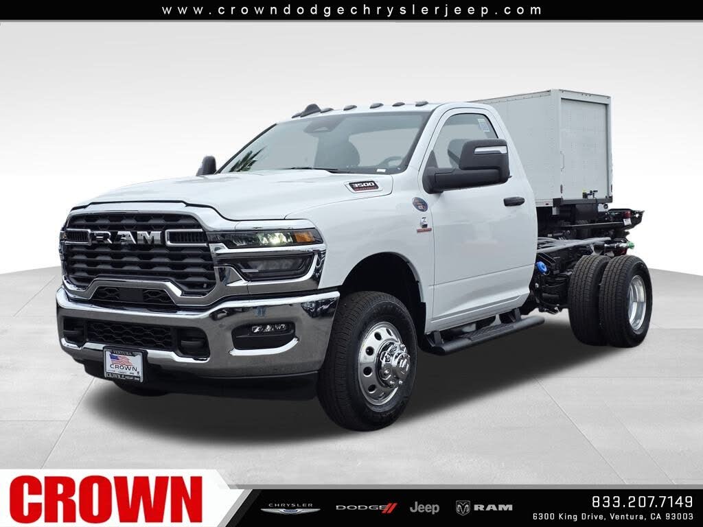 2026 RAM 3500 Chassis Tradesman Regular Cab DRW 4WD