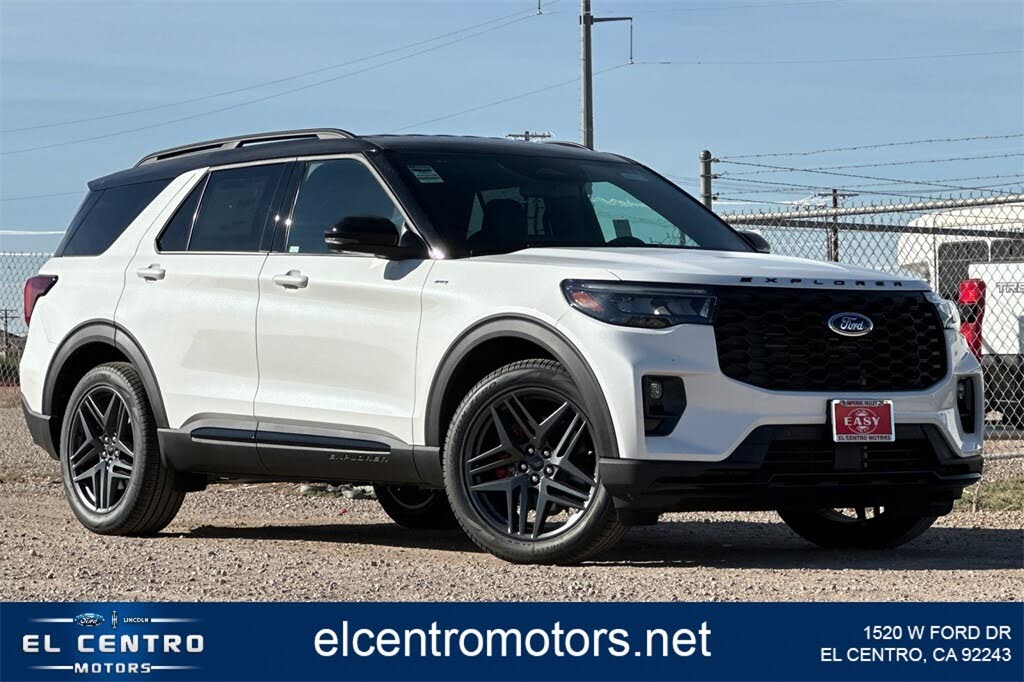 2025 Ford Explorer ST-Line RWD
