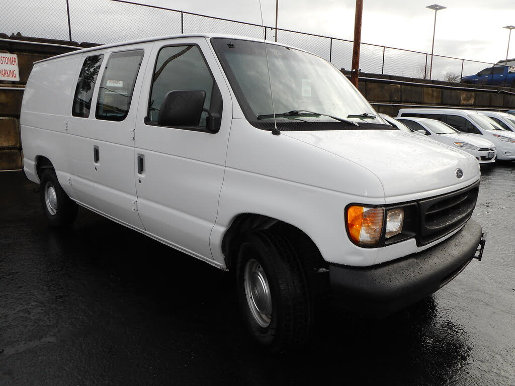 1998 Ford E-Series E-150 STD Econoline