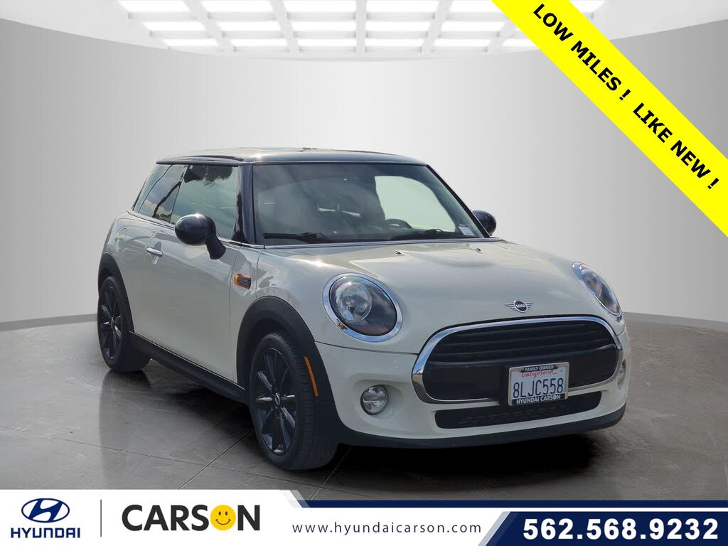 2019 MINI Cooper Oxford Edition 2-Door Hatchback FWD