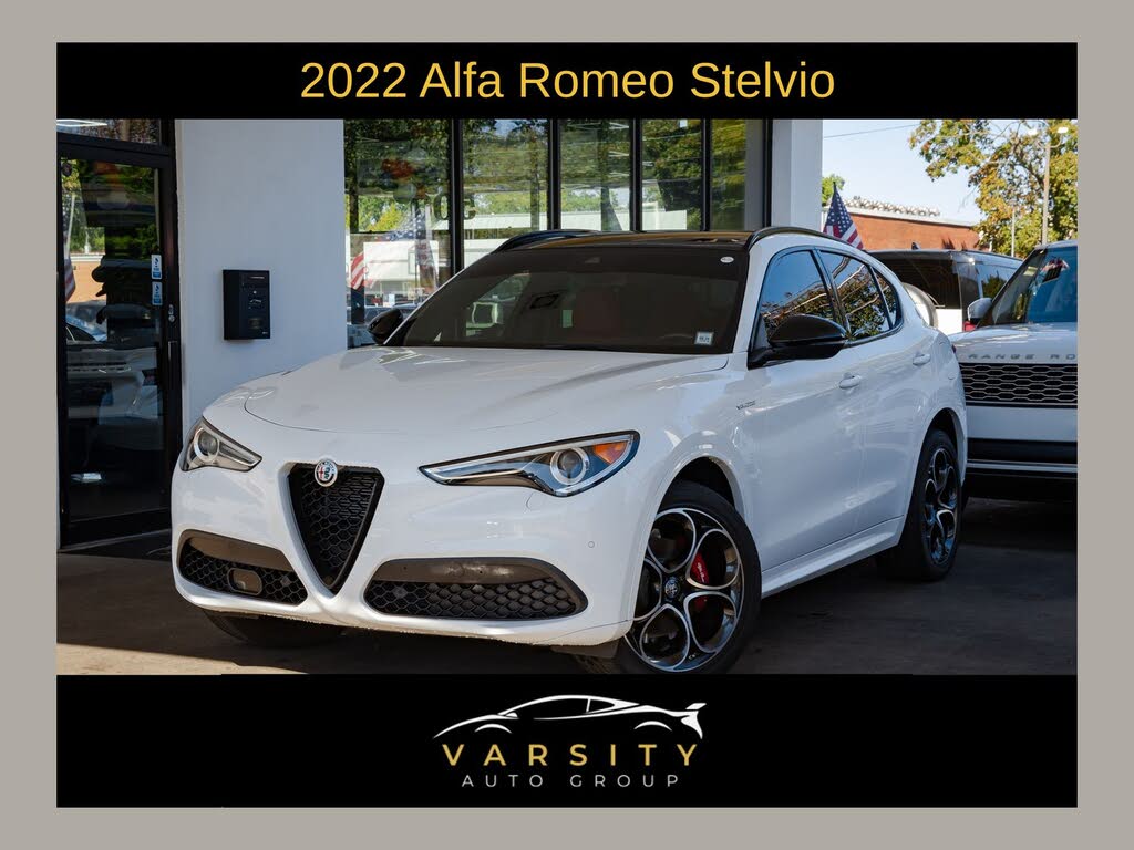 2022 Alfa Romeo Stelvio Veloce AWD