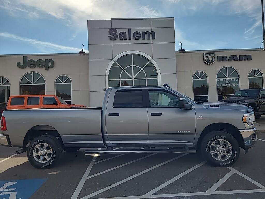 2023 RAM 3500 Big Horn Crew Cab LB 4WD