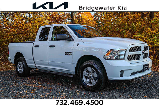 2016 RAM 1500 Express Quad Cab 4WD