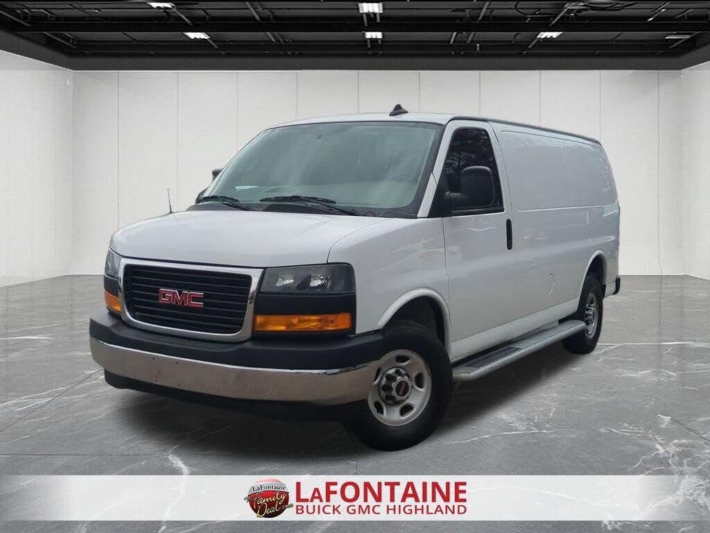 2023 GMC Savana Cargo 2500 RWD