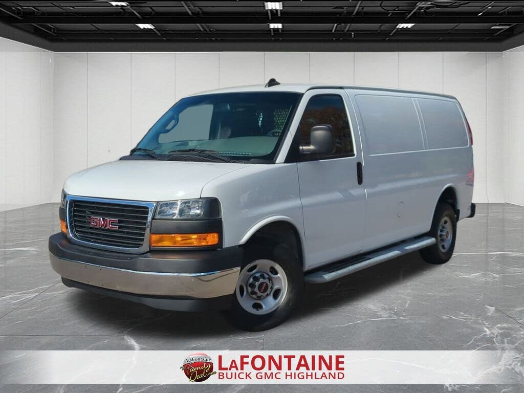 2023 GMC Savana Cargo 2500 RWD